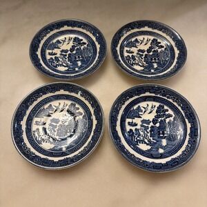 Vintage Set Of 4 Johnson Brothers England Blue Willow Saucer Plates 5.5"